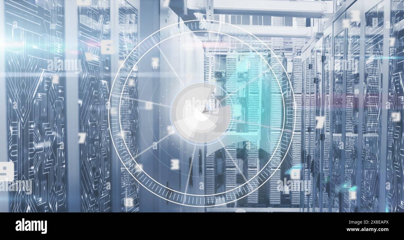 Neontickende digitale Uhr und Zeiger im Computerserverraum Stockfoto