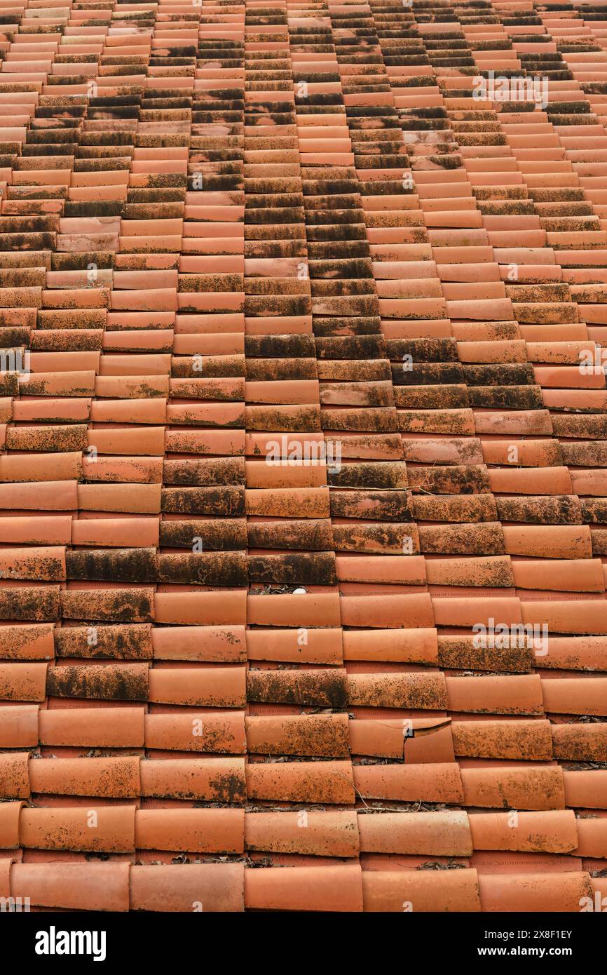 Nahaufnahme des alten Red Brick Roof Stockfoto