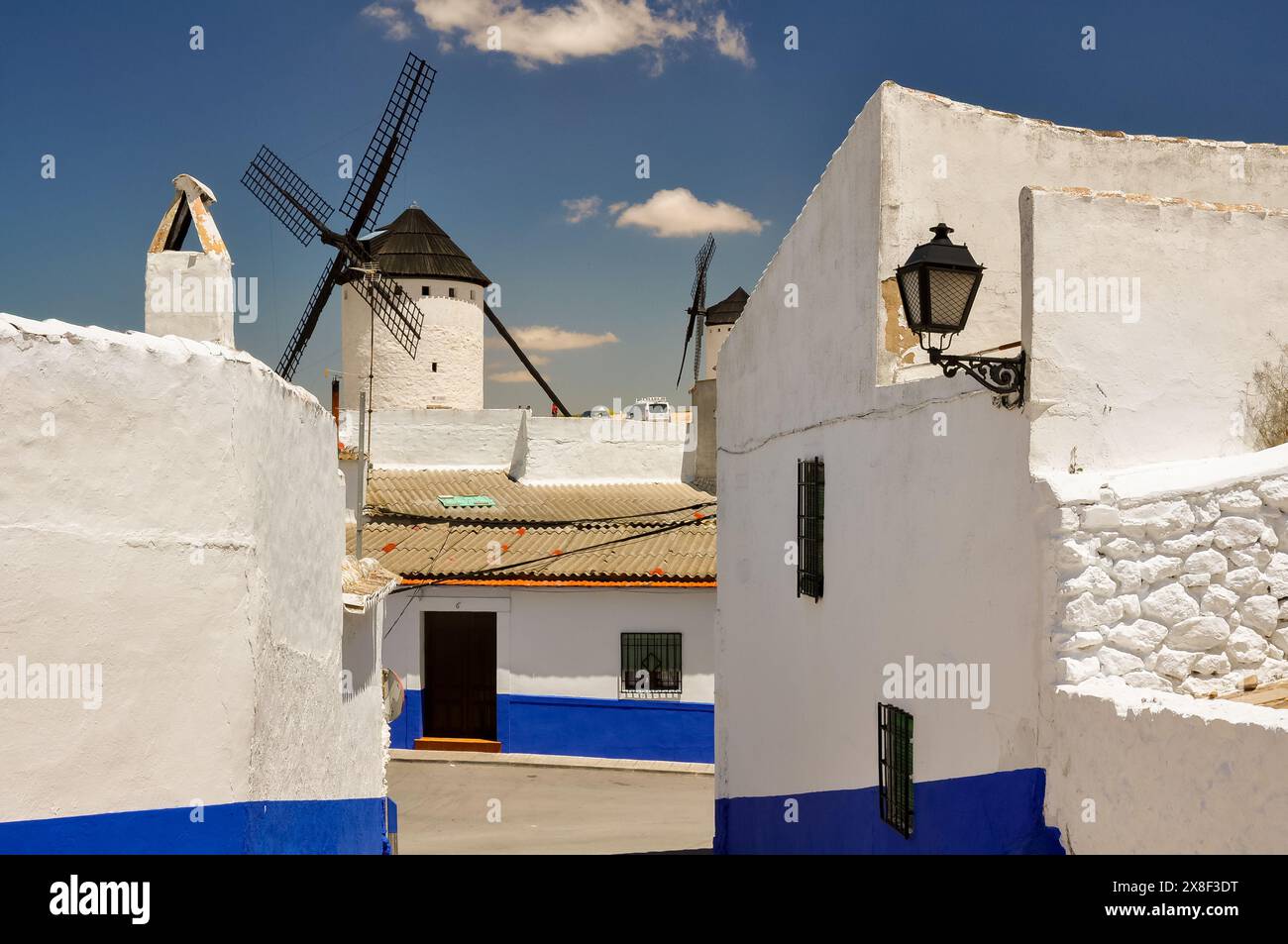 Campo de Criptana, die Stadt der traditionellen Windmühlen, die Riesen von Don Quijote Stockfoto