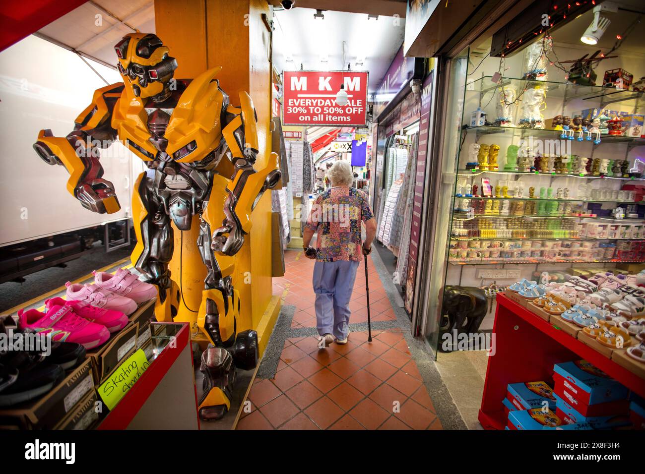 Blick auf die Straße in Singapur Stockfoto