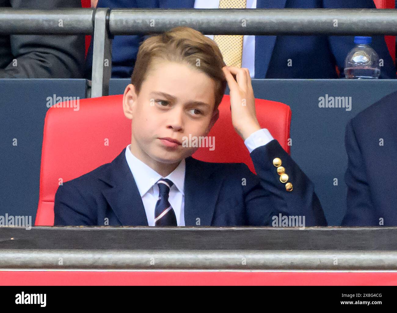 London, Großbritannien. 25. Mai 2024 - Manchester City gegen Manchester United gegen FA Cup Finale - Wembley. Prinz George beobachtet das FA Cup Finale in Wembley. Bildnachweis: Mark Pain / Alamy Live News Stockfoto