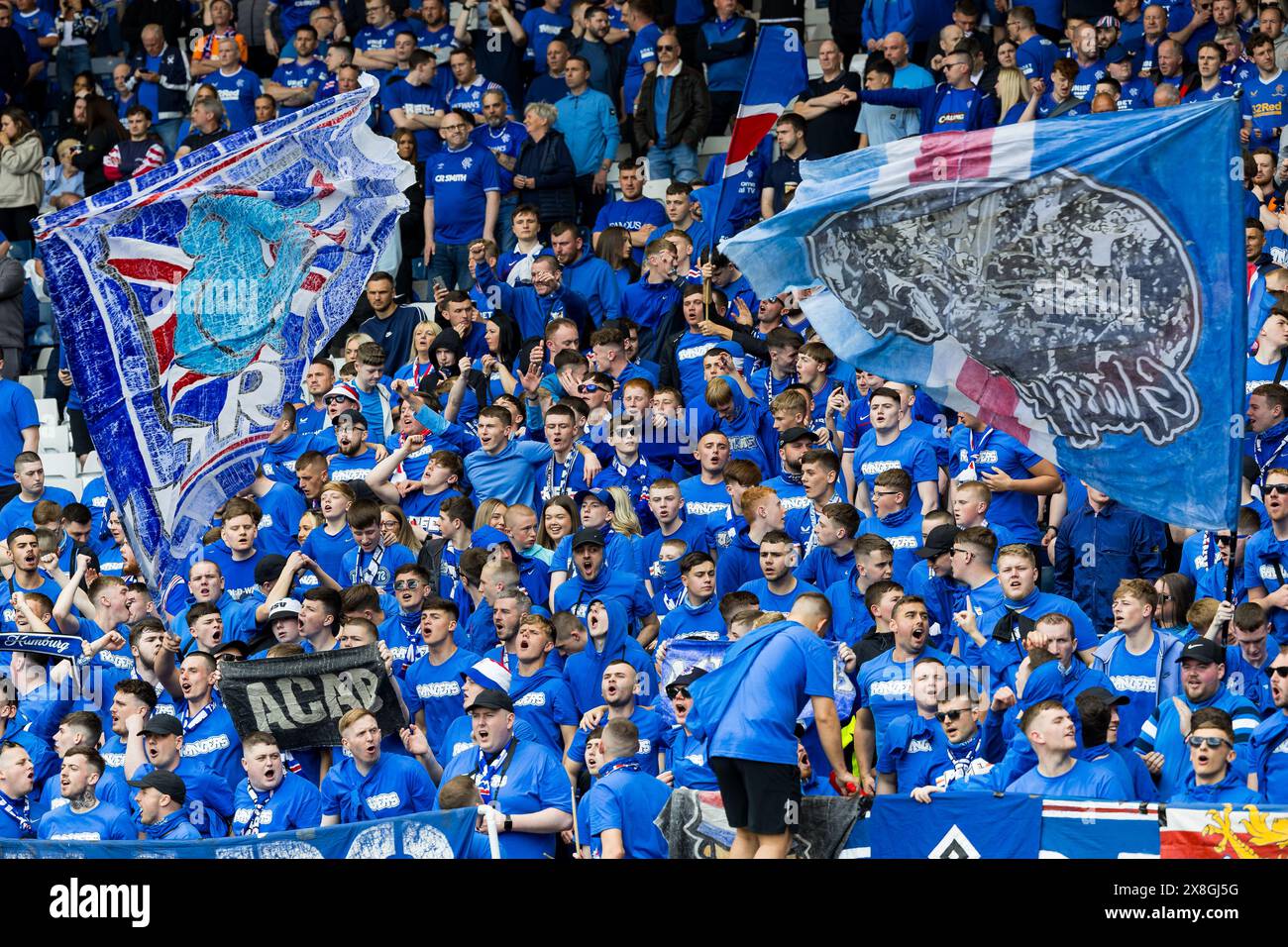 Celtic vs Rangers - Scottish Cup Finale im Hampden Park in Glasgow, Schottland am 25. Mai 2024 Rangers-Fans vor dem Auftakt in feiner Stimme (Foto: Raymond Davies/Sportpix/SIPA USA) Stockfoto