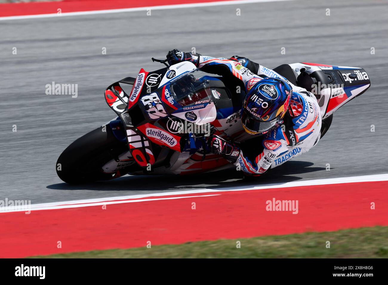 Barcelona, Spanien. Mai 2024. Miguel Oliveira aus Portugal vom Trackhouse Racing Team mit Aprilia beim Tissot Sprint Rennen der MotoGP Gran Premi Energi Monster de Catalunya 2024 auf dem Circuit de Barcelona-Catalunya in Barcelona. (Kreditbild: © David Ramirez/DAX via ZUMA Press Wire) NUR REDAKTIONELLE VERWENDUNG! Nicht für kommerzielle ZWECKE! Quelle: ZUMA Press, Inc./Alamy Live News Stockfoto