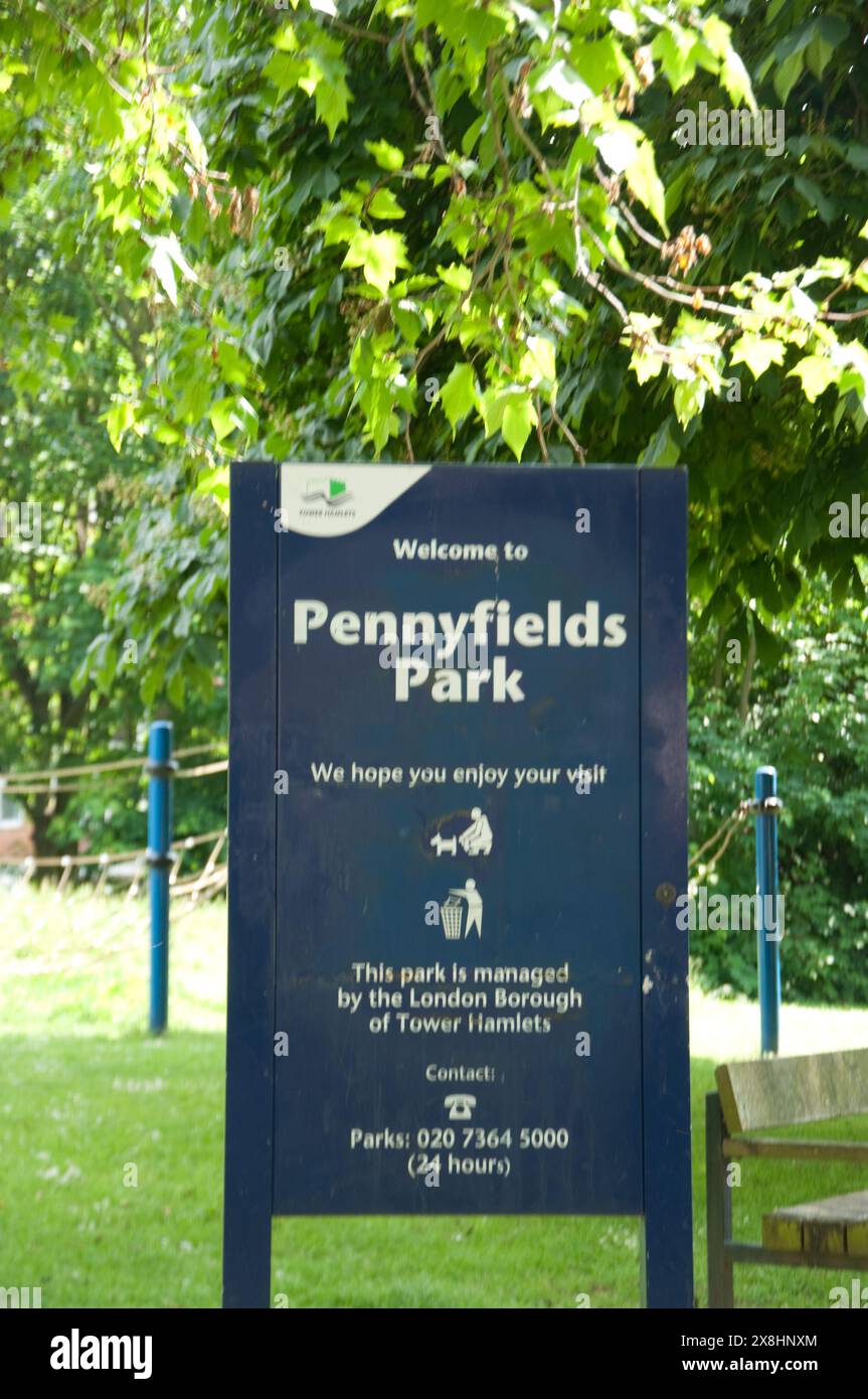 Schild für Pennyfields Park, Limehouse, Tower Hamlets, London, Großbritannien Stockfoto