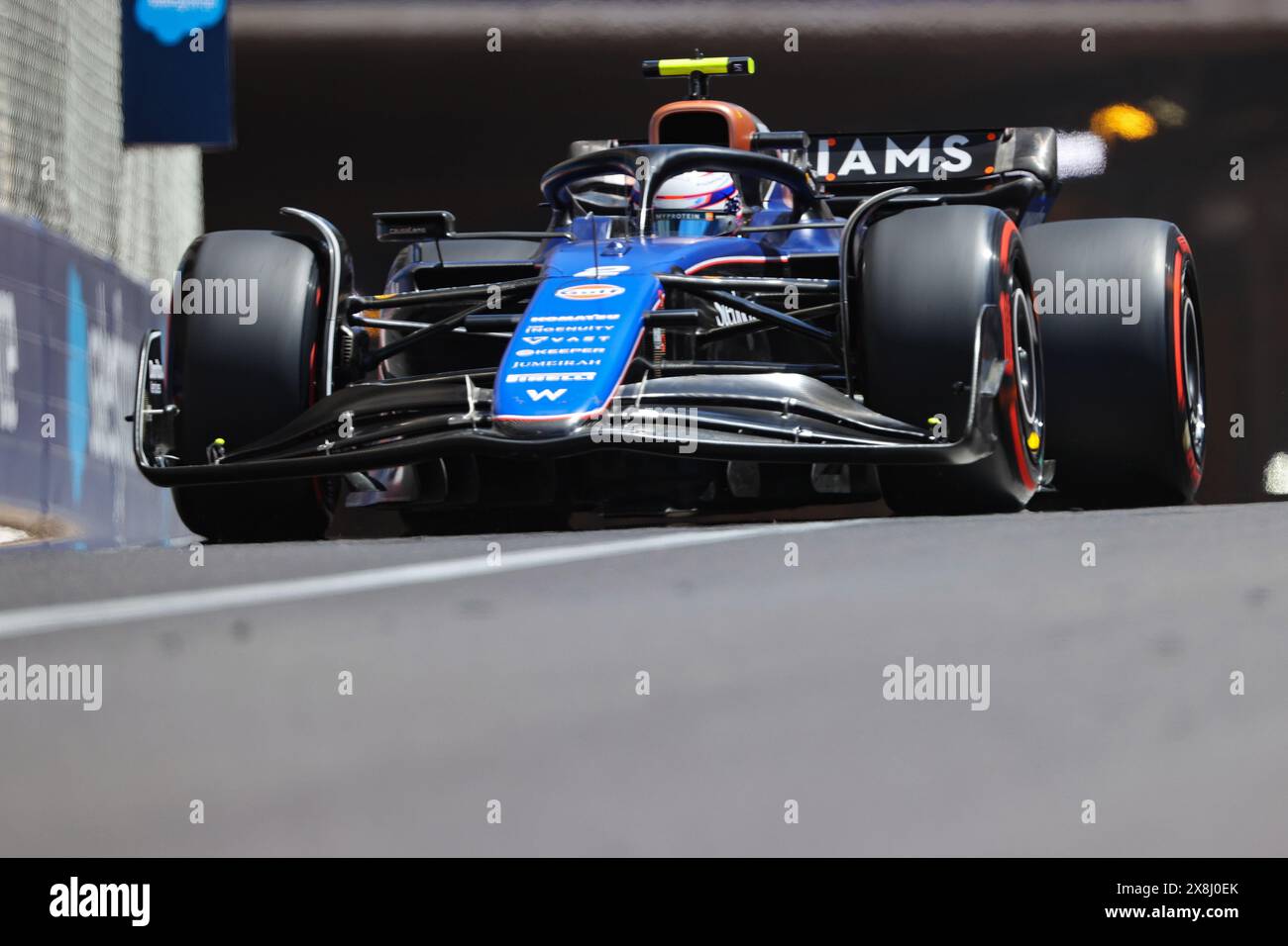 Monaco, Monaco. Mai 2024. Rennstrecke von Monaco #2 Logan Sargeant (usa) Williams Racing (gbr) Williams FW46 Mercedes, während des Formel-1-Grand Prix von Monaco 2024, 8. Runde der Formel-1-Weltmeisterschaft 2024 vom 20. Bis 23. Mai 2024 auf dem Monaco Circuit. (Philippe Nanchino/SPP) Credit: SPP Sport Press Photo. /Alamy Live News Stockfoto