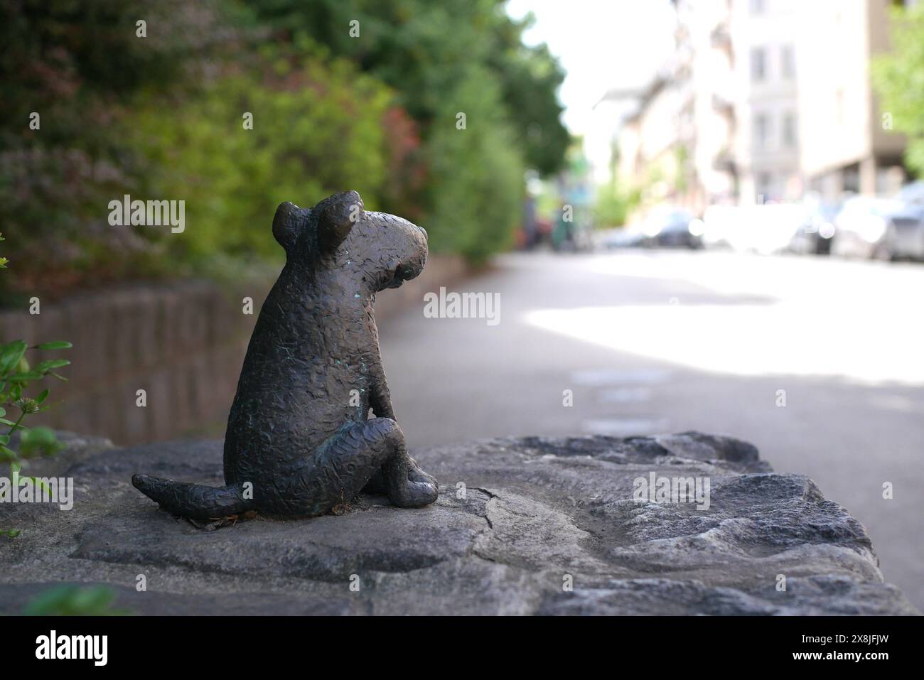 Ungarische Hunderasse, eine Bronzestatue des ungarischen ukrainischen Bildhauers Mihaly Kolodko, Budapest, Ungarn Stockfoto