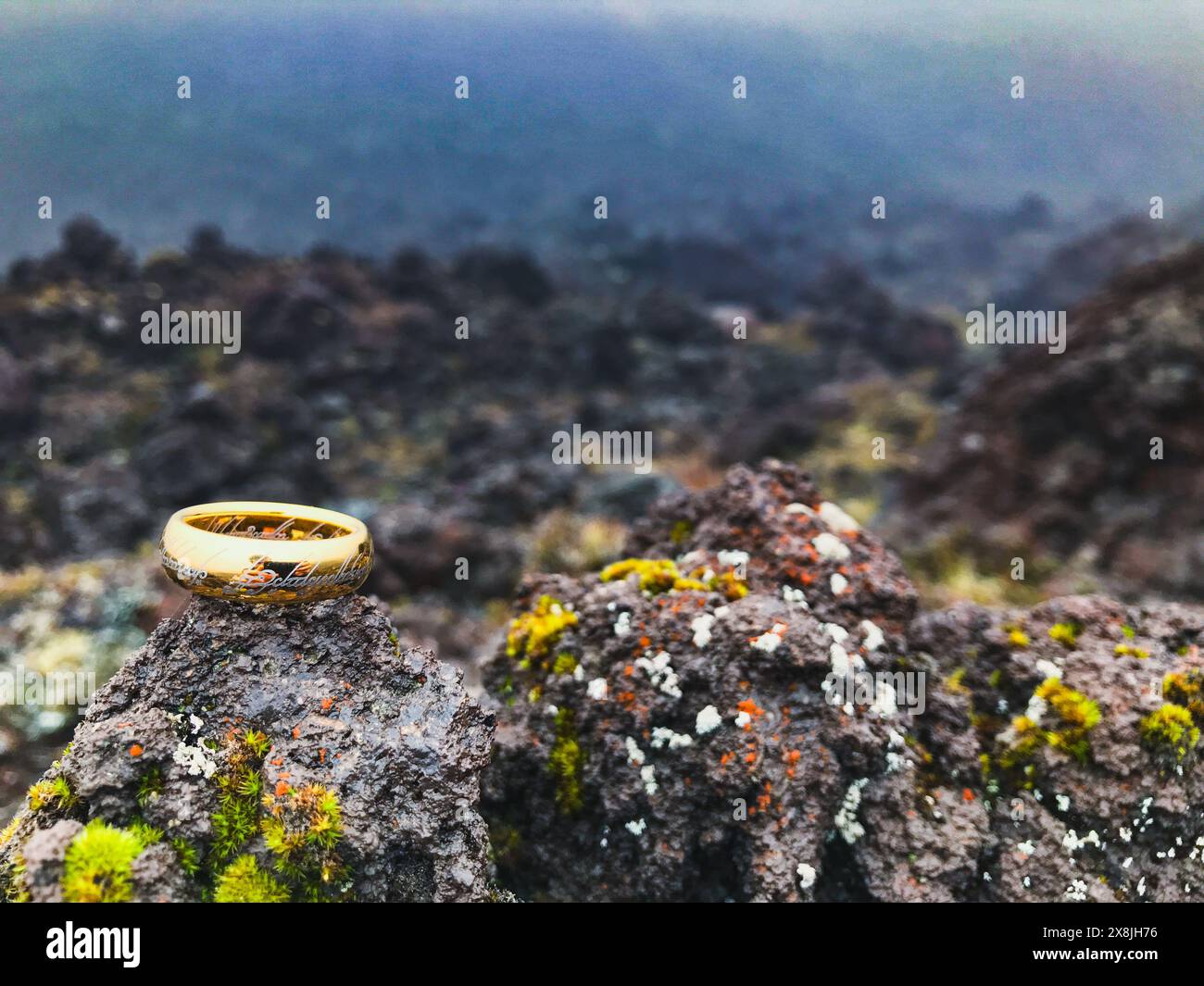 Ring in den Bergen in Neuseeland (Tongariro-Nationalpark) Stockfoto