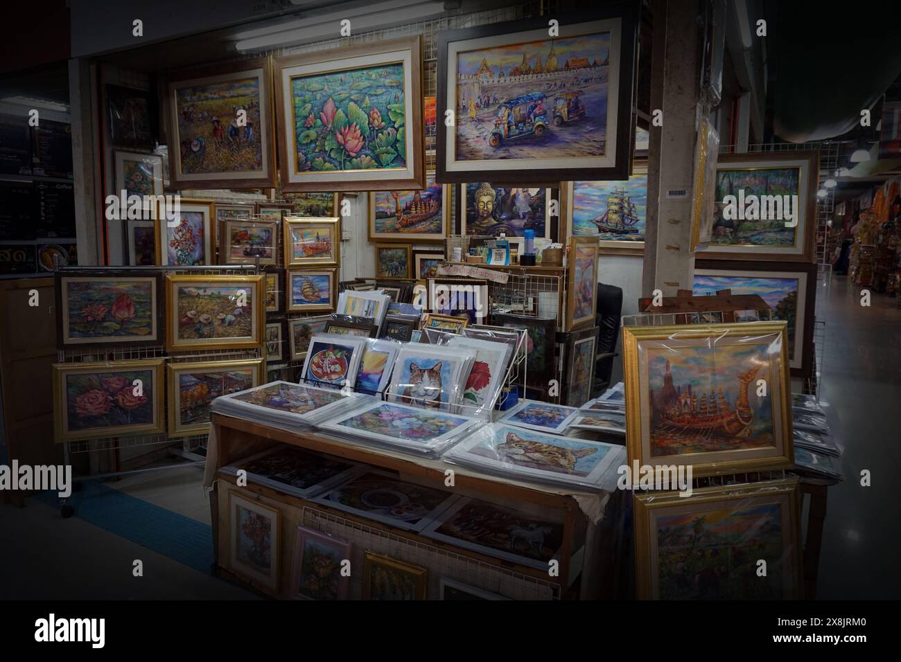 Kunstrahmen und Ölgemälde Galerie aus Thailand. Stockfoto