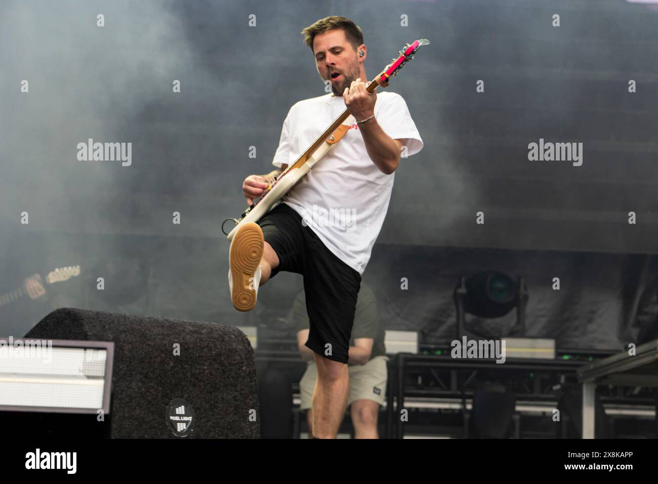 Porto, Portugal. Mai 2024. Die englische Band The Reytons tritt am 25. Mai 2024 live beim North Music Festival im Park des Serralves Museums in Porto auf. (Foto: Rita Franca/NurPhoto) Credit: NurPhoto SRL/Alamy Live News Stockfoto