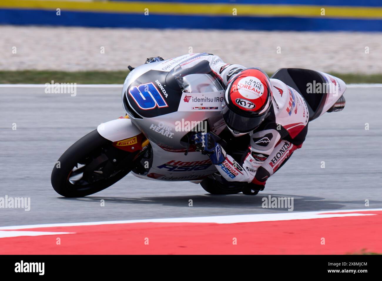 Barcelona, Spanien. Mai 2024. Tatchakorn Buasri aus Thailand vom Honda Team Asia mit Honda während des Qualifying für Moto3 Gran Premi Energi Monster de Catalunya 2024 auf dem Circuit de Barcelona-Catalunya in Barcelona. Quelle: DAX Images/Alamy Live News Stockfoto