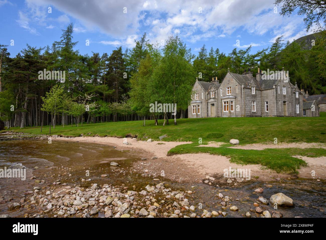 Glas-allt Shield Jagdhütte, Loch Muick, Balmoral Estate, Deeside, Aberdeenshire, Schottland, Großbritannien. Stockfoto
