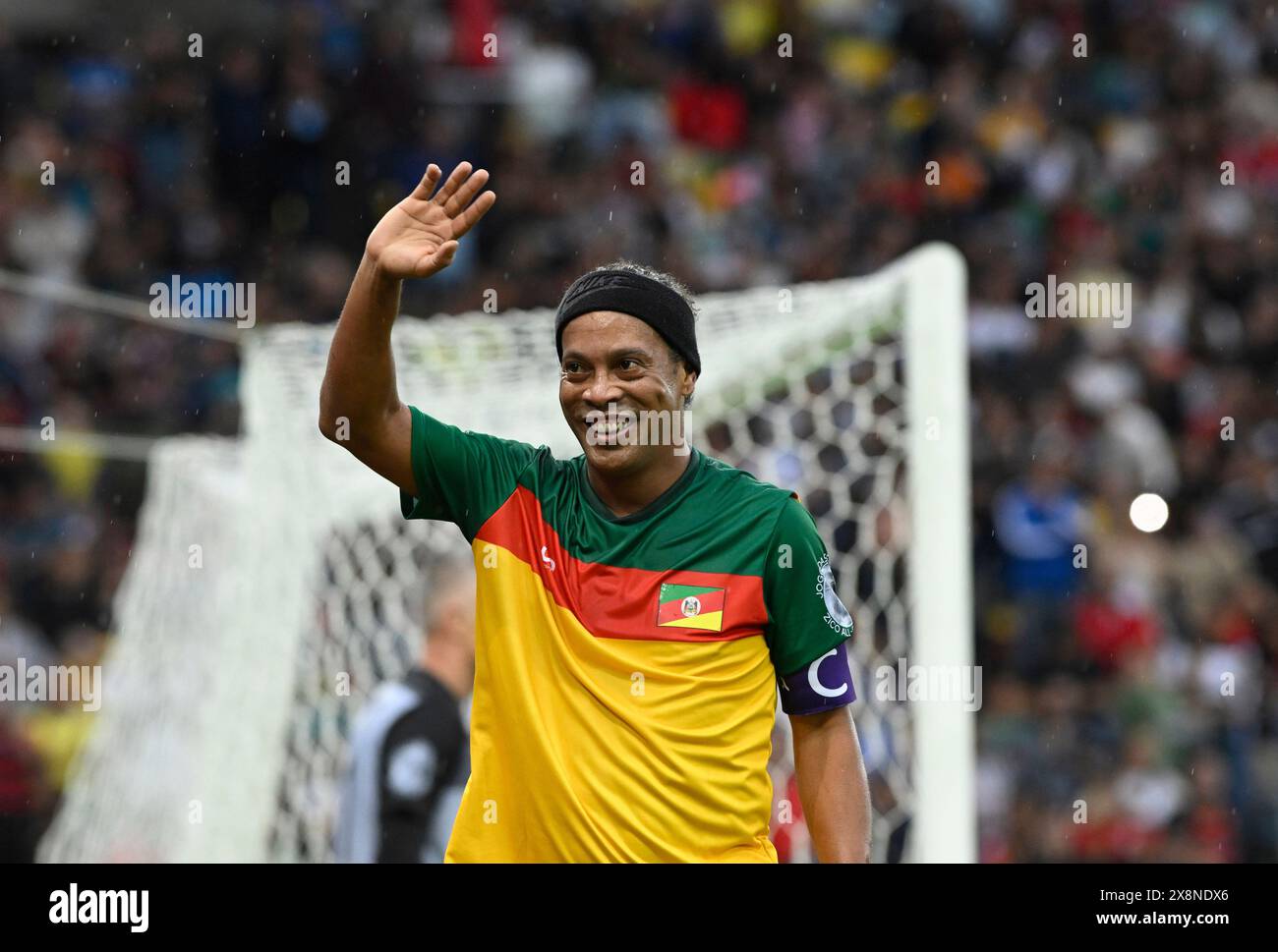 Fußballstars nehmen an einem Benefizspiel für die Opfer der Überschwemmungen in Brasilien Teil, Rio de Janeiro – Spieler Ronaldinho Gaucho am 26. Mai 2024 Stockfoto