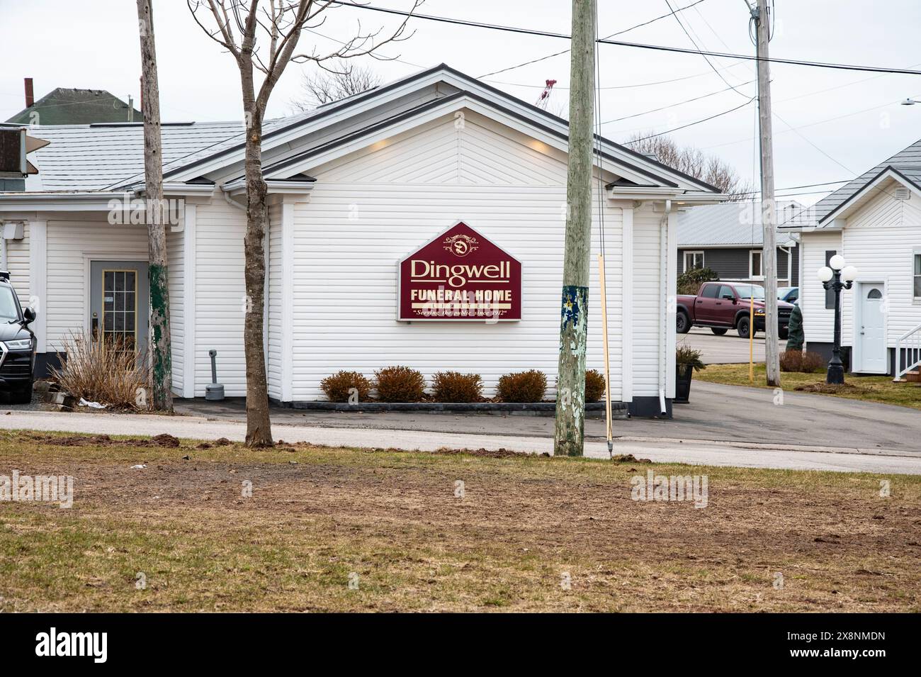 Dingwell Funeral Home-Schild in Downtown Souris, Prince Edward Island, Kanada Stockfoto