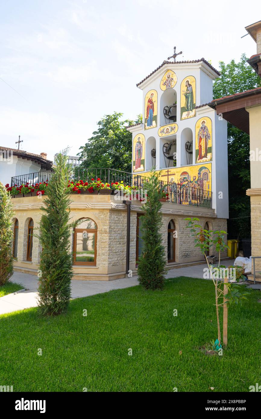 Bukarest, Rumänien. Mai 2024. Außenansicht der neuen St. Spyridon Kirche im Stadtzentrum Stockfoto