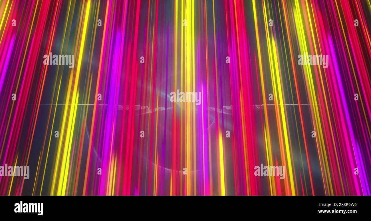 Bild von Neonlichtbahnen, die sich auf nahtloser Schleife auf schwarzem Hintergrund bewegen Stockfoto