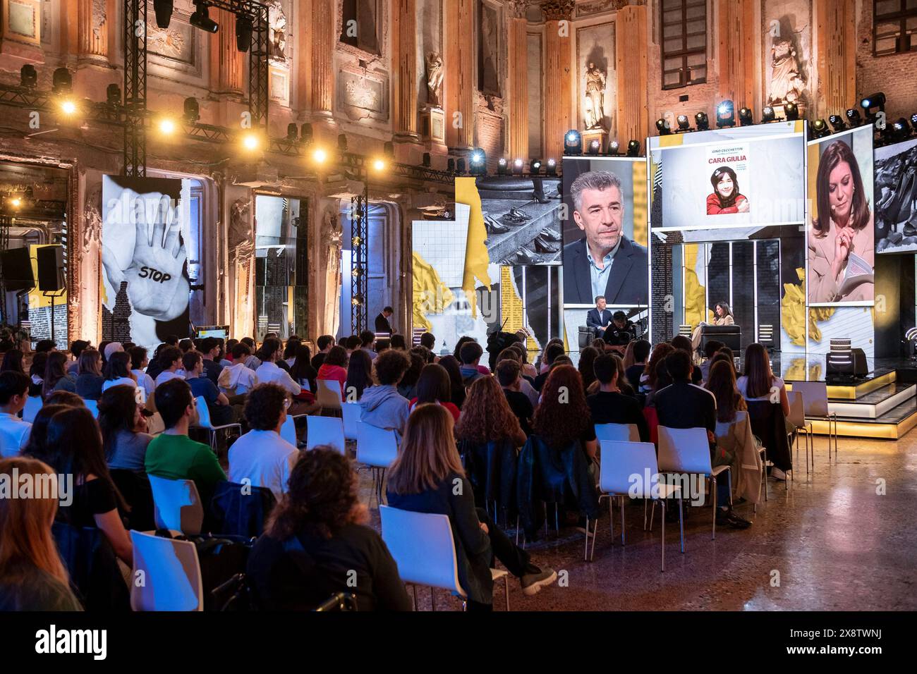 Mailand, Italien. Mai 2024. Palazzo Reale. TG com 24 Live in Mailand - Politica - Mailand, Italien - Lunedì 27 maggio 2024 (Foto Alessandro Cimma/Lapresse) Königspalast. TG com 24 Live in Mailand - Politik - Mailand, Italien - Montag, 27. Mai 2024 (Foto Alessandro Cimma/Lapresse) Credit: LaPresse/Alamy Live News Stockfoto