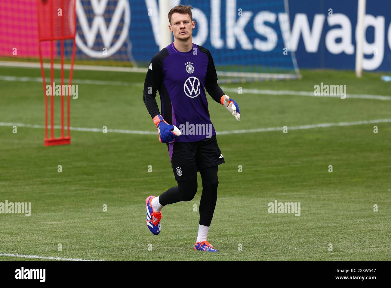 Jena, Deutschland. Mai 2024. Fussball EM-Trainingslager oeffentliche Trainingseinheit am 27.05.2024 im Ernst-Abbe-Sportfeld in Jena Alexander Nuebel ( Deutschland ) Foto: Revierfoto Credit: ddp Media GmbH/Alamy Live News Stockfoto