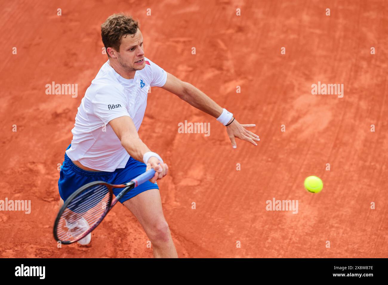 Paris, Frankreich. Mai 2024. Tennis: Grand Slam/ATP Tour - French Open, Männer Singles, 1. Runde. Cerundolo (Argentinien) - Hanfmann (Weinheim). Yannick Hanfmann ist in Aktion. Frank Molter/dpa/Alamy Live News Stockfoto