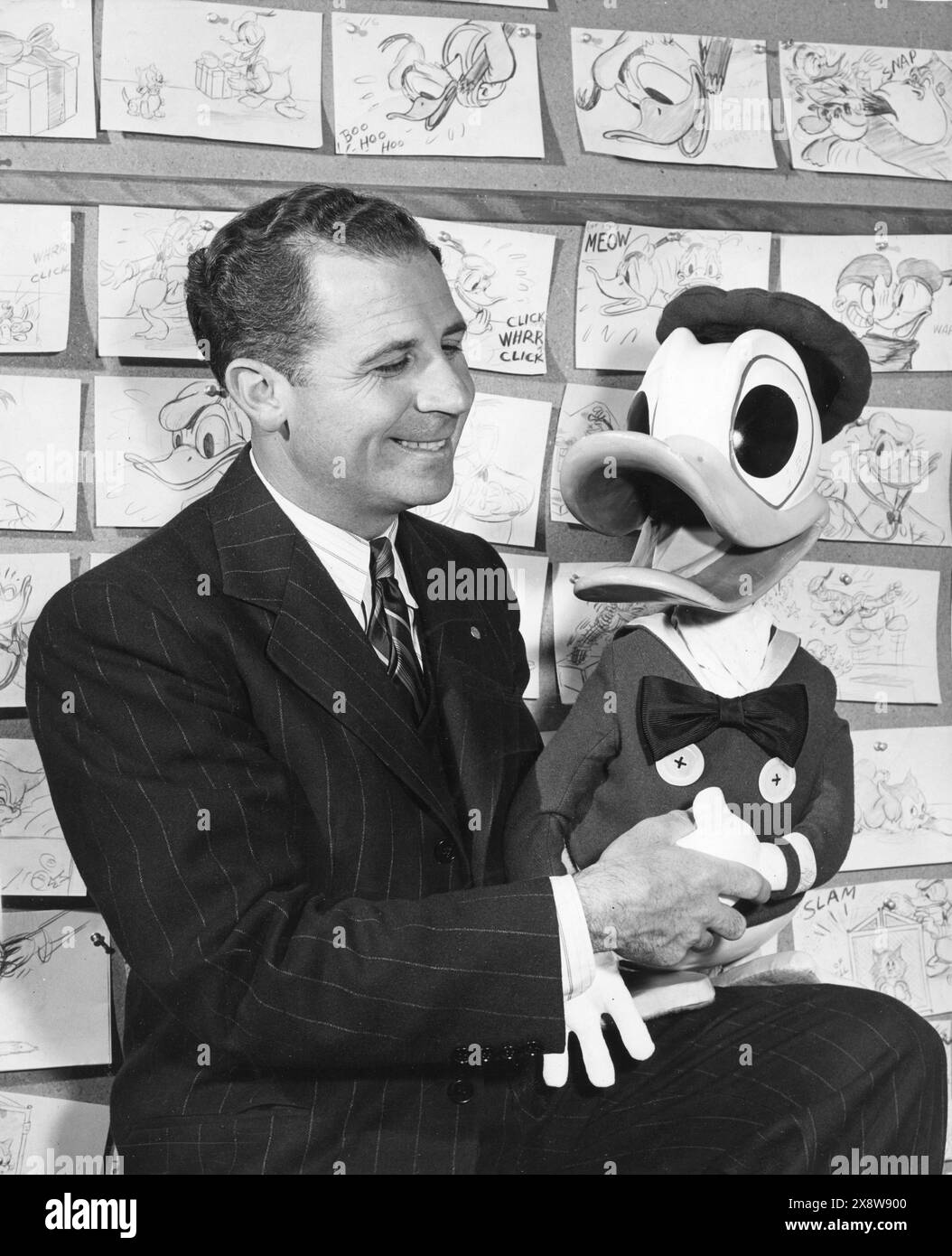 Ein Porträt von CLARENCE NASH aus dem Jahr 1943, der von 1934 bis 1983 die Stimme von DONALD DUCK war. Walt Disney Productions / RKO Radio Pictures Stockfoto