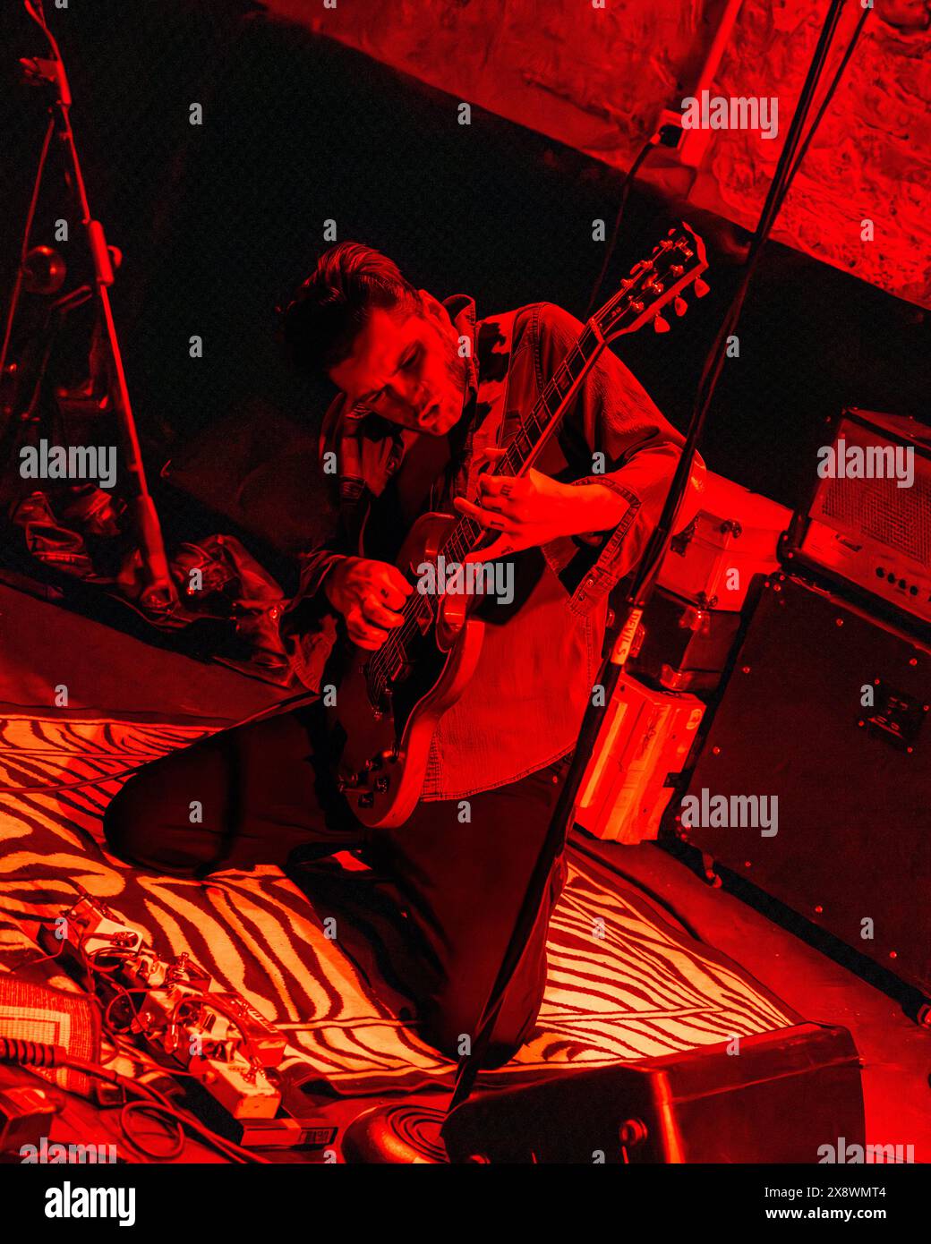 Mailand, Italien, 23. April 2024. Das italienische Rockduo The Devils tritt live im Arci Bellezza in Mailand auf. Credits: Maria Laura Arturi/Alamy Live News Stockfoto