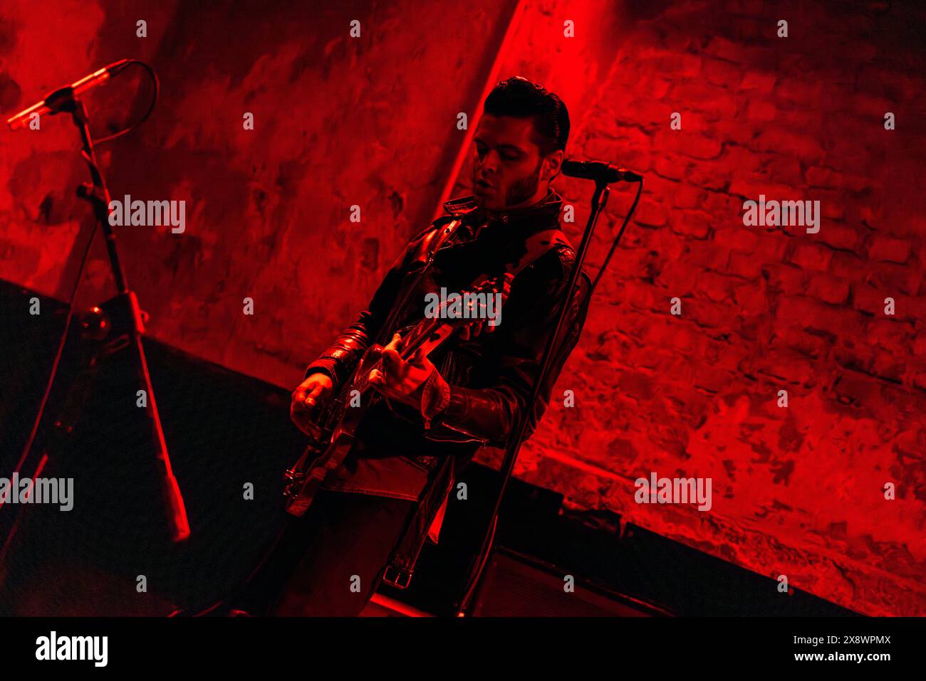 Mailand, Italien, 23. April 2024. Das italienische Rockduo The Devils tritt live im Arci Bellezza in Mailand auf. Credits: Maria Laura Arturi/Alamy Live News Stockfoto