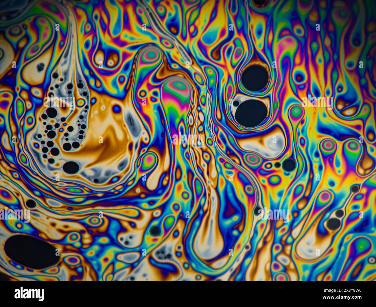 Seifenblase. Regenbogenfarben von Seife, Blasen, Kunst an der Wand, gemischte Farben von Ölproduzenten können Hintergrund verwenden, Fancy Dream Cloud of Mischöl Stockfoto