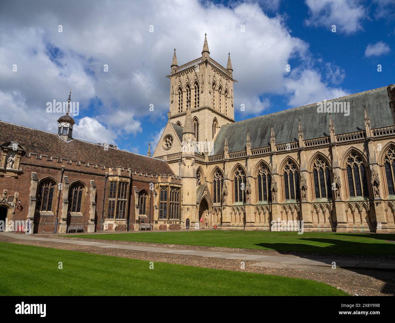 Außenansicht der Kapelle im St Johns College, Cambridge, Großbritannien; entworfen vom Architekten Sir George Gilbert Scott Stockfoto