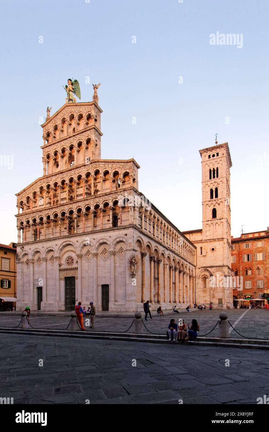 Italien, Toskana, Lucca, Piazza San Michele, San Michele in Foro Kirche Stockfoto