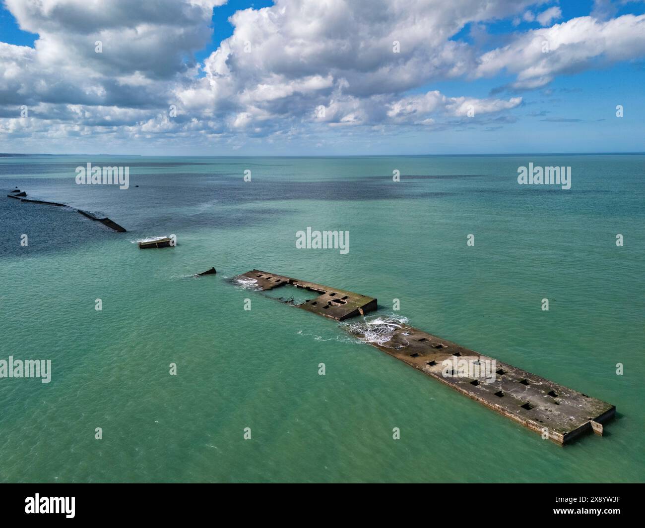 Frankreich, Calvados, Arromanches-les-Bains, Mulberry B bleibt, Port Winston, Phoenix Wellenbrecher, Gold Beach, Alliierte Invasion der Deutschen - Frankreich belegt Stockfoto