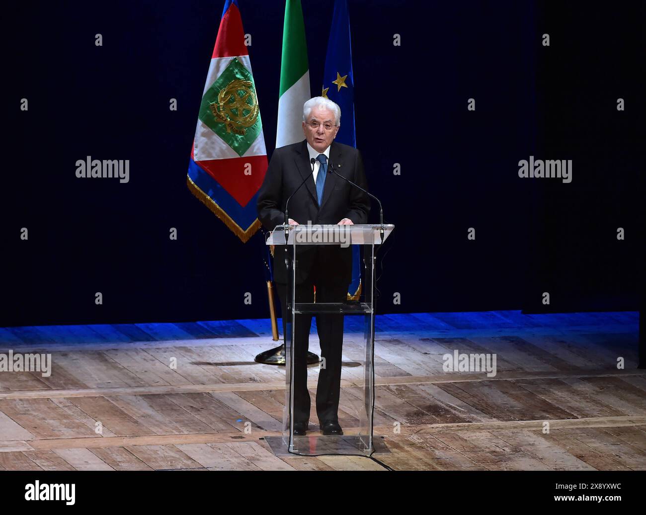 IL Presidente della Repubblica Sergio Mattarella alla memmemoriazione della strage di piazza della Loggia al Teatro Grande di Brescia, Italien. Marted&#xec; 28 maggio 2024 - Cronaca Politica (Foto Giuseppe Zanardelli /LaPresse) Präsident der Republik Sergio Mattarella anlässlich des Massakers auf der Piazza della Loggia im Teatro Grande in Brescia, Italien. Dienstag, 28. Mai 2024 (Foto Giuseppe Zanardelli /LaPresse) Stockfoto