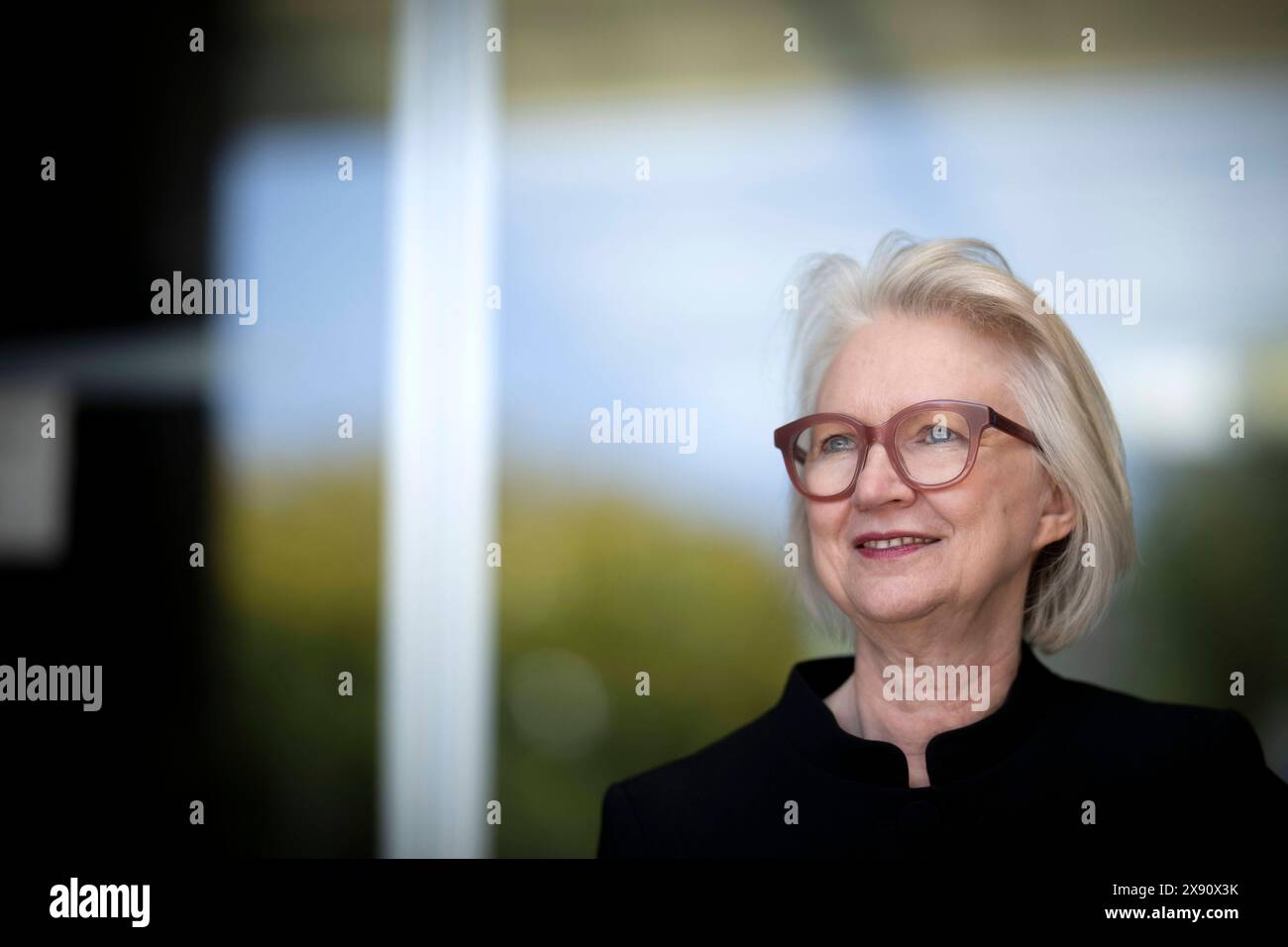 Prof. Dr. Monika Schnitzer DEU, Deutschland, Deutschland, Berlin, 15.05.2024 Portrait Prof. Monika Schnitzer , Wirtschaftswissenschaftlerin Komparative Wirtschaftsforschung an der Ludwig-Maximilians-Universitaett München vom Sachverstaendigenrat zur Begutachtung der gesamtwirtschaftlichen Entwicklung in Berlin Deutschland Wirtschaftsweise en: Porträt Prof. Monika Schnitzer , Volkswirtin des Deutschen Sachverständigenrates in Berlin *** Prof Dr Monika Schnitzer DEU, Deutschland, Berlin, 15 05 2024 Porträt Prof Monika Schnitzer , Volkswirtin Vergleichende Wirtschaftsforschung an der Universität Berlin Stockfoto