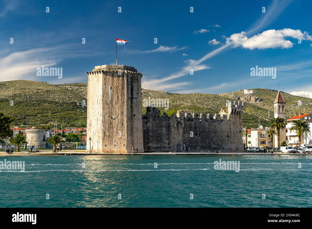 Die Festung Kamerlengo in Trogir, Kroatien, Europa | Festung Kamerlengo in Trogir, Kroatien, Europa Stockfoto