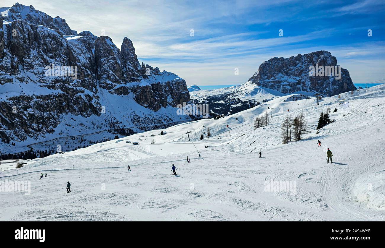 Skipisten an der Sella Ronda, Dolomiten, Italien, Europa Stockfoto