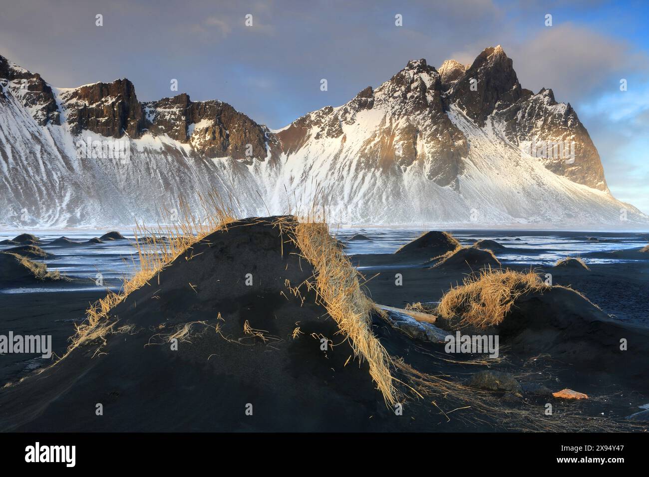 Vestrahorn Mountain und Stokksnes Beach, Südosten Islands, Polarregionen Stockfoto