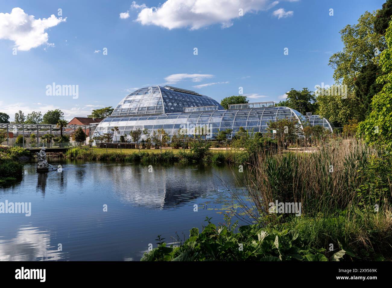 Die neuen Gewächshäuser der Flora, Botanischer Garten, Köln