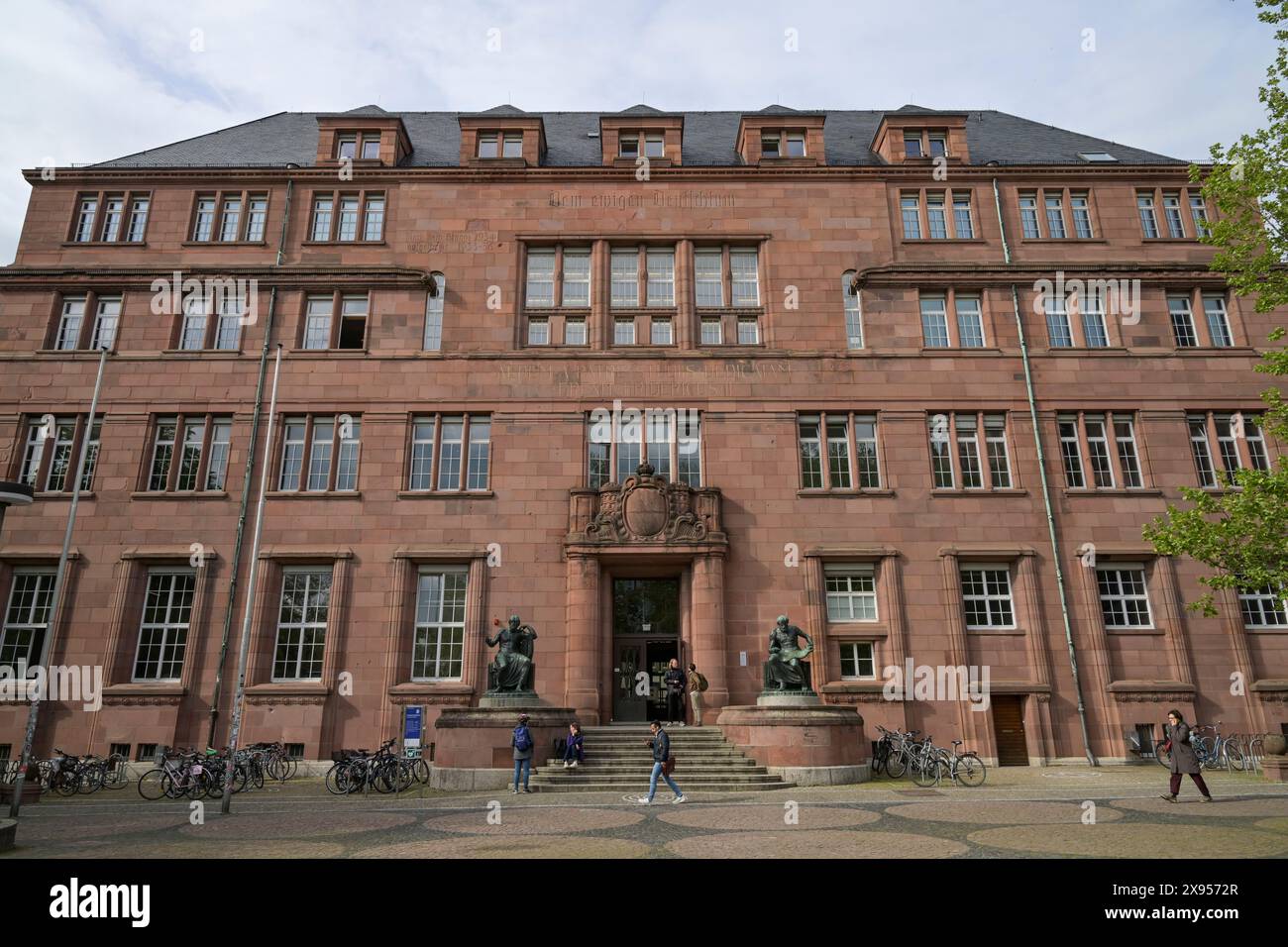 Hochschulgebäude 1, Universitätsplatz, Albert-Ludwig-Universität, Freiburg im Breisgau, Baden-Württemberg, Deutschland, Kolleggebäude 1, Universitätsplatz, Stockfoto