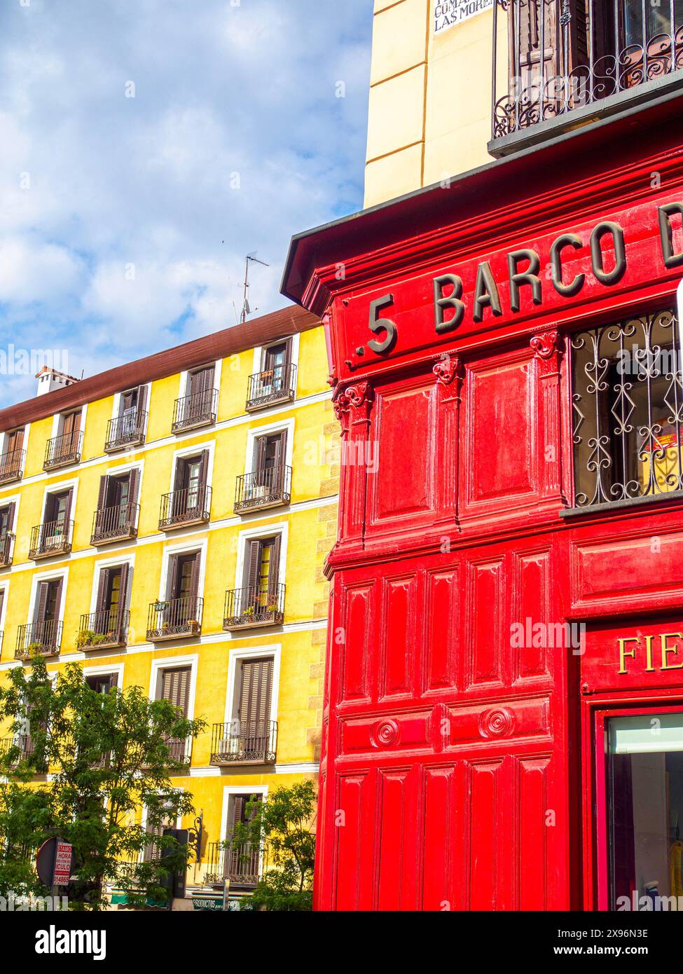 Plaza del Comandante las Morenas in Madrid, Spanien Stockfoto