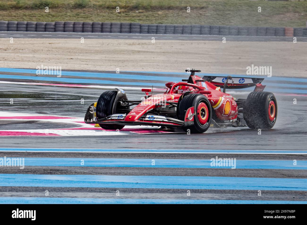 Testing PIRELLI Reifen 2025 - FERRARI Charles Leclerc auf Circuit Paul Ricard, Castellet, FRANKREICH, 05/2024 Florent 'MrCrash' B. Stockfoto