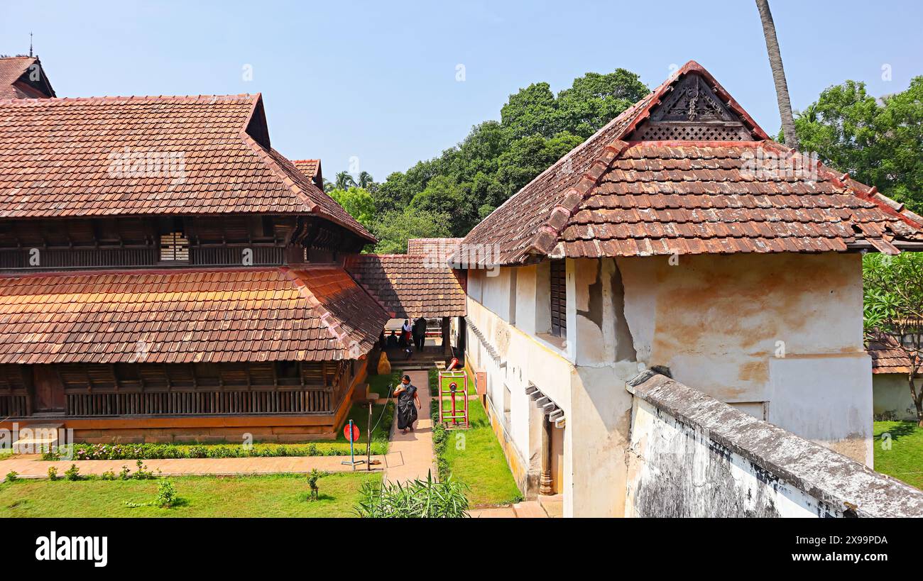 Traditionelle Kerala-Architektur des Padmanabhapuram Palace, Kanyakumari, Kerala, Indien. Stockfoto
