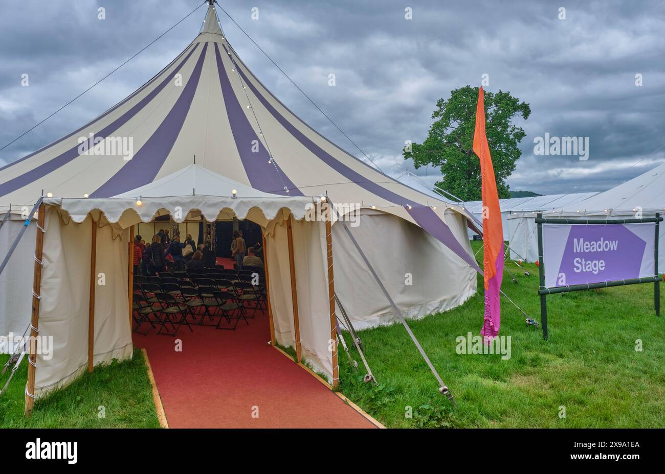 Die Meadow Stage beim Hay Festival, Hay-on-Wye, Powys, Wales Stockfoto