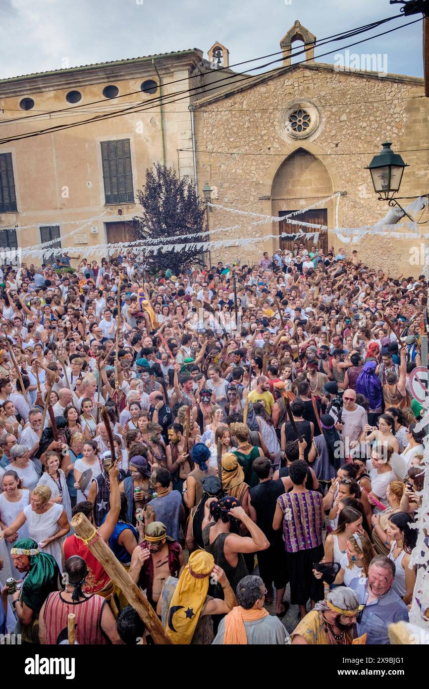 plaza de Sant Jordi, Moros y cristianos, Fiesta de La Patrona, Pollença, ,Mallorca, balearen, Spanien Stockfoto