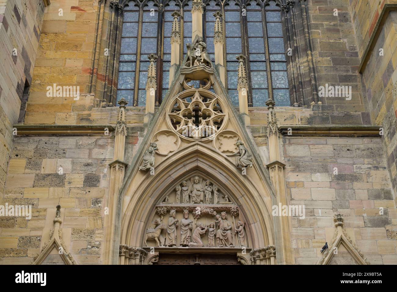 Fassade, Detail, St. Martin, Martinsmünster, CollÃ giale Saint-Martin, Colmar, Elsass, Frankreich *** Fassade, Detail, St. Martin, Martinsmünster, CollÃ giale Saint Martin, Colmar, Elsass, Frankreich Stockfoto