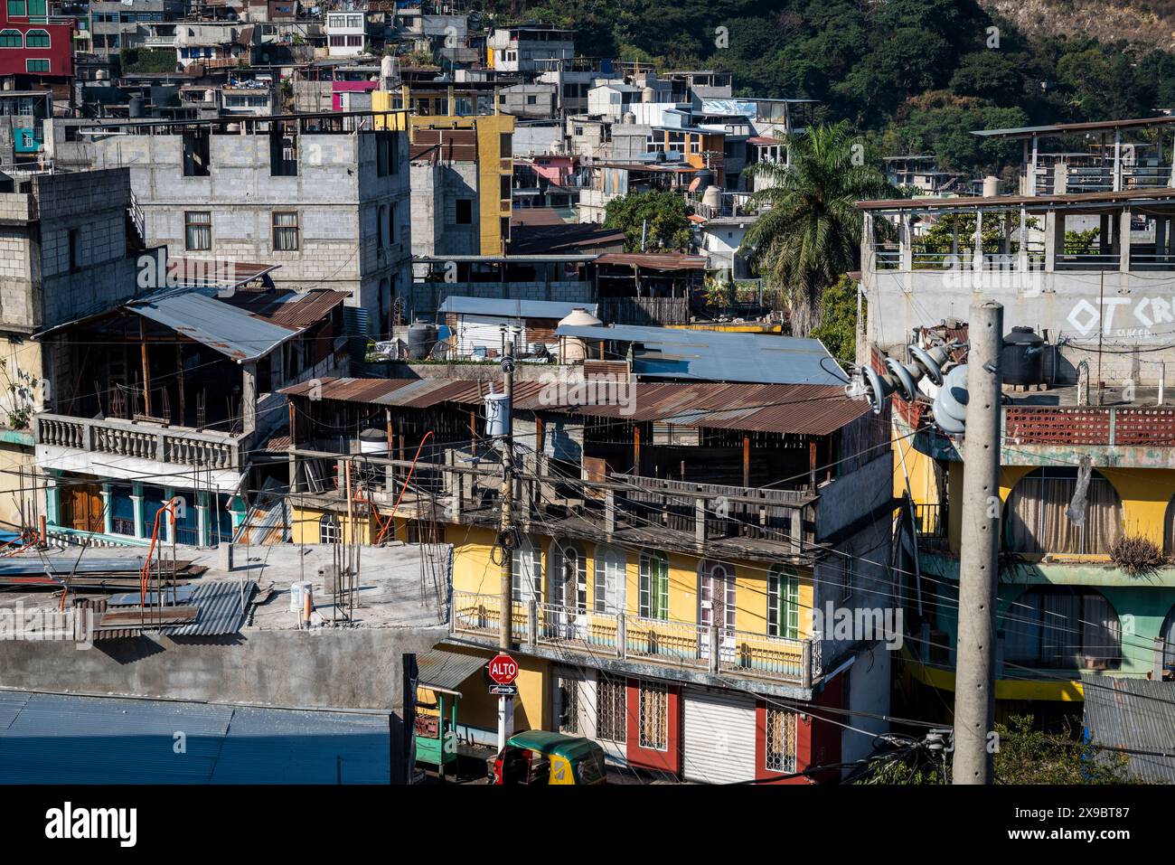 Erhöhter Blick auf die Stadt, ein Pedro La Laguna, Lake Atitlan, Guatemala Stockfoto