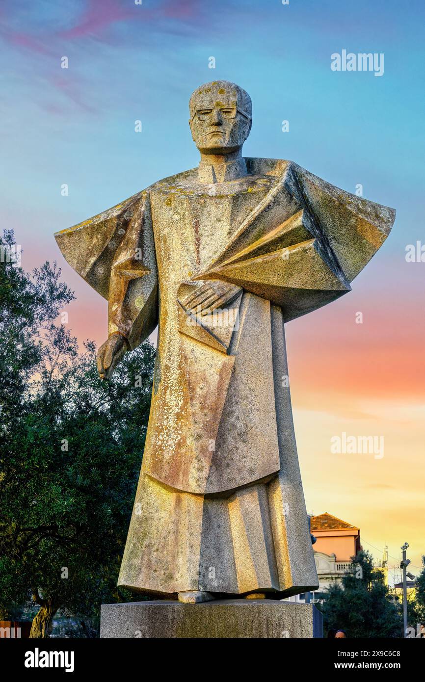 Antonio Ferreira Gomes, Kunstskulptur oder Statue, Porto, Portugal Stockfoto