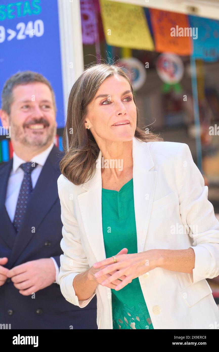 Madrid, Madrid, Spanien. 31. Mai 2024. Königin Letizia von Spanien nimmt am 31. Mai 2024 an der Eröffnung der Madrider Buchmesse im El Retiro Park in Madrid Teil (Foto: © Jack Abuin/ZUMA Press Wire) NUR ZUR REDAKTIONELLEN VERWENDUNG! Nicht für kommerzielle ZWECKE! Stockfoto