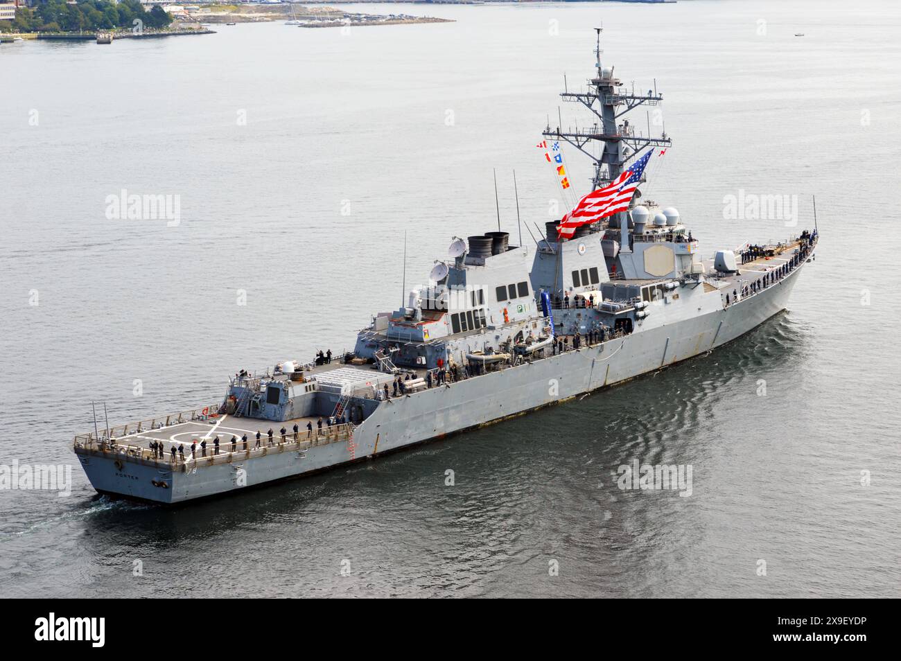 Der Zerstörer der Arleigh Burke-Klasse USS Porter (DDG-78) im Hafen von Halifax während der Halifax International Fleet Week 2023, September 2023 Stockfoto