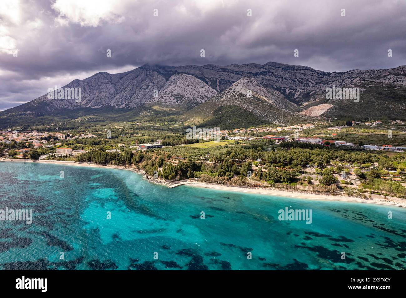 Luftbild Orebic der Strand Tristenika und die Landschaft bei Orebic von oben gesehen, Halbinsel Peljesac, Kroatien, Europa Trstenica Strand und das Erz Stockfoto