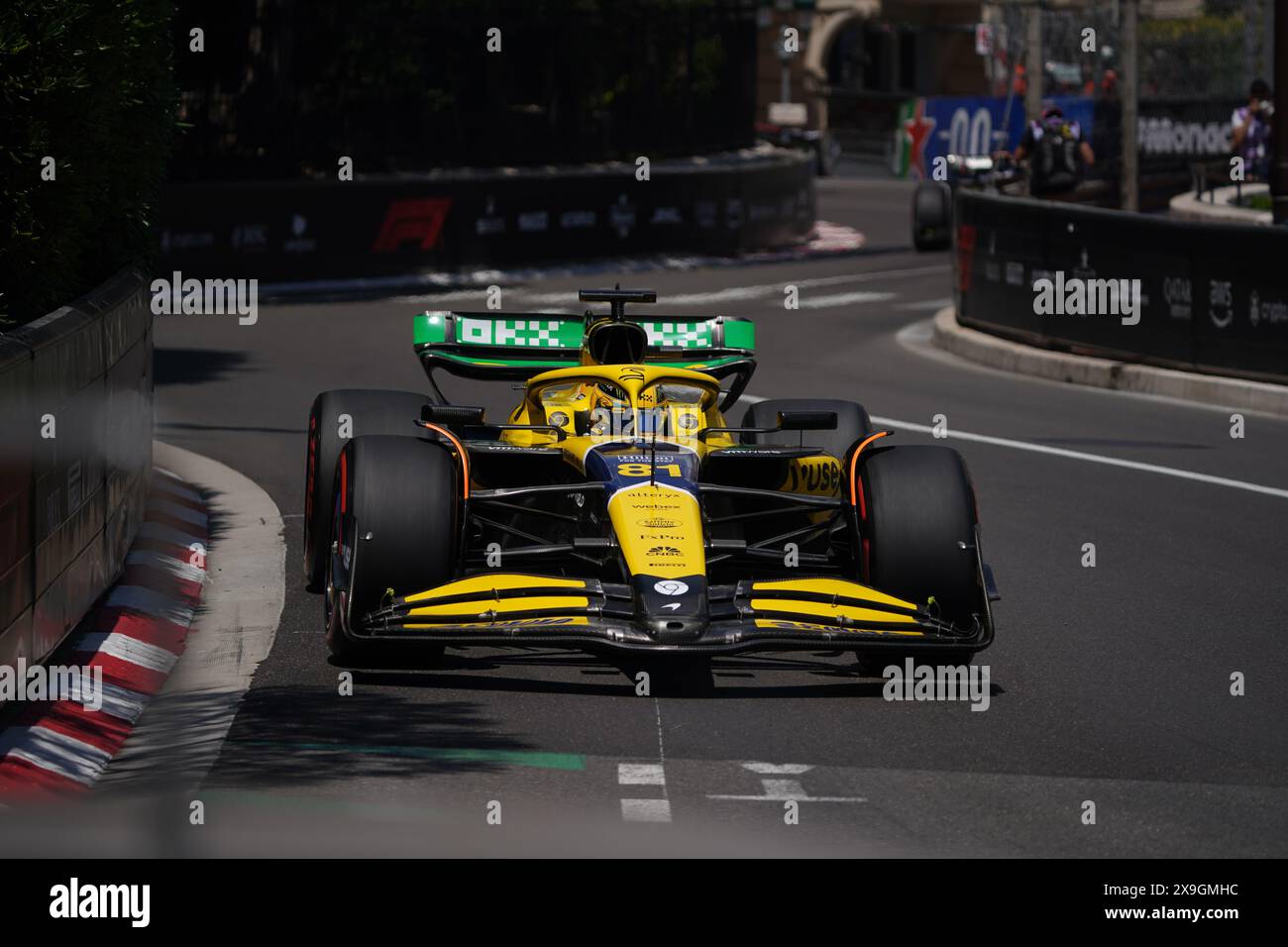 Montecarlo, Monaco. Mai 2024. Oscar Piastri aus Australien fuhr das (81) McLaren F1 Team MCL38 Mercedes während des GP Monaco, Formel 1, auf dem Circuit de Monaco. Quelle: Alessio Morgese/Alessio Morgese/Emage/Alamy Live News Stockfoto