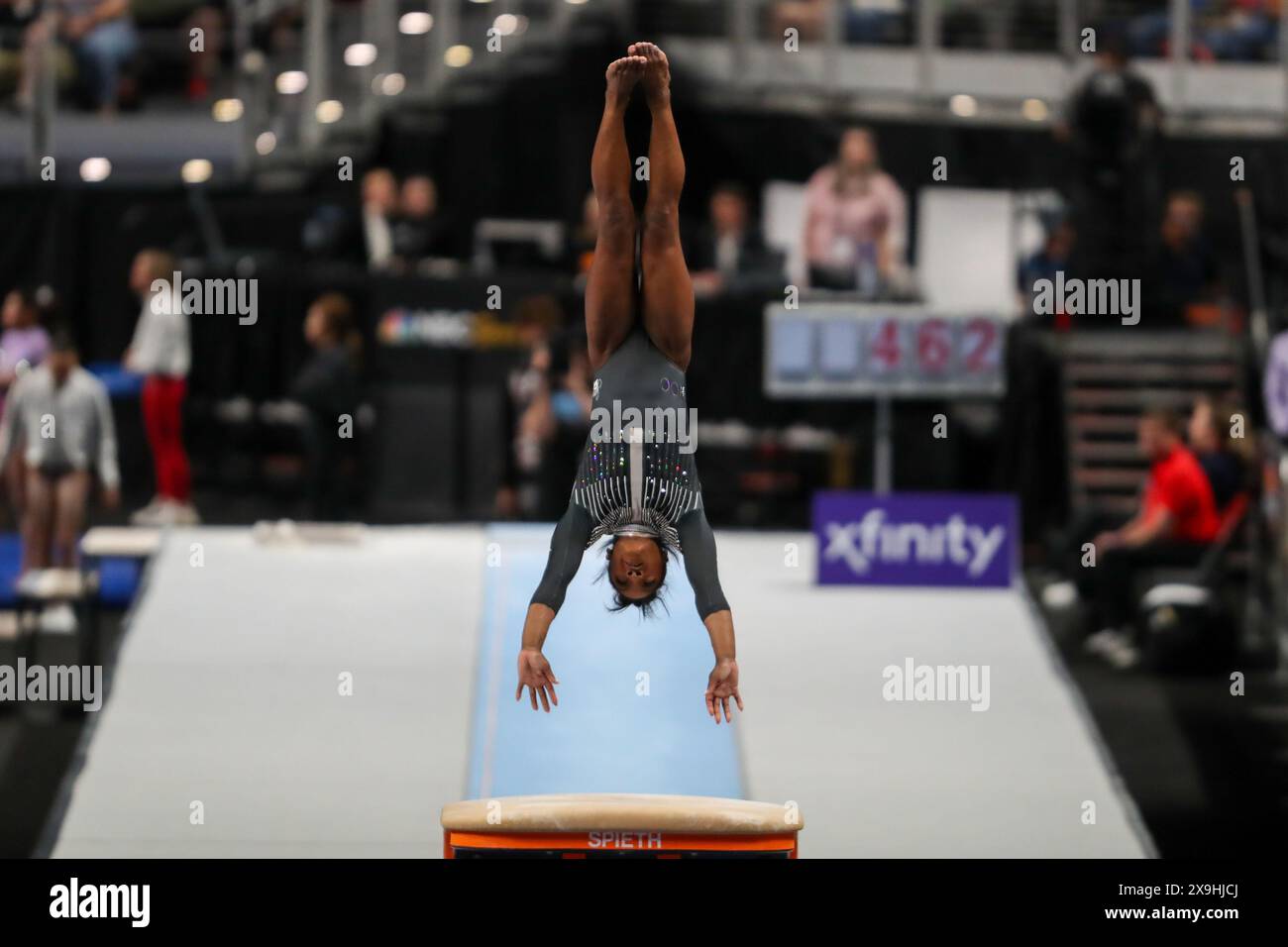 Fort Worth, Texas, USA. 31. Mai 2024. SIMONE BILES vom World Champions Centre tritt am Freitag während der Xfinity U.S. Gymnastics Championships 2024 in der Dickies Arena in Fort Worth auf. (Kreditbild: © Brian McLean/ZUMA Press Wire) NUR REDAKTIONELLE VERWENDUNG! Nicht für kommerzielle ZWECKE! Stockfoto