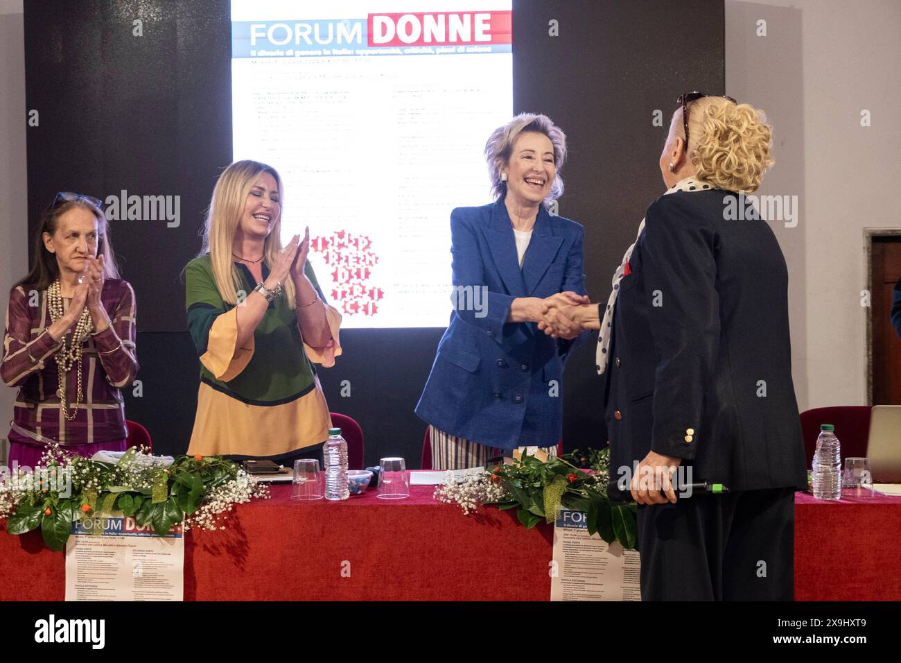 Società umanitaria, Via Daverio 7. Forum Donne.- Cronaca - Milano, Italia - Sabato 1 giugno 2024 (Foto Alessandro Cimma/Lapresse) humanitäre Gesellschaft, Via Daverio 7. Frauenforum - Nachrichten - Mailand, Italien - Samstag, 1. Juni 2024 (Foto Alessandro Cimma/Lapresse) Stockfoto